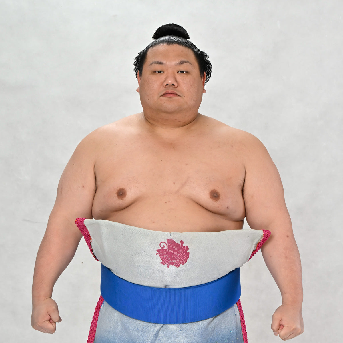 美ら海満喫の秘訣2026！混雑回避と給餌時間＆話題の力士まで徹底解説