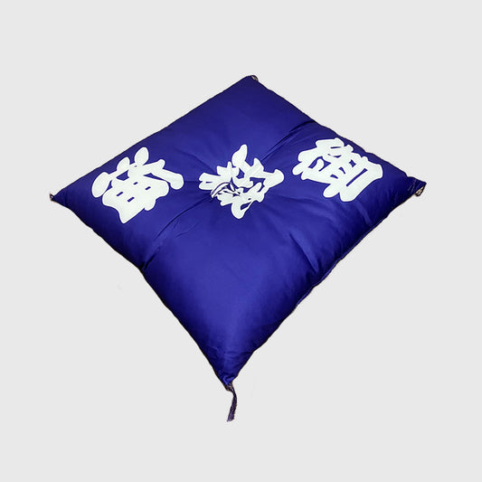 関取座布団 御嶽海